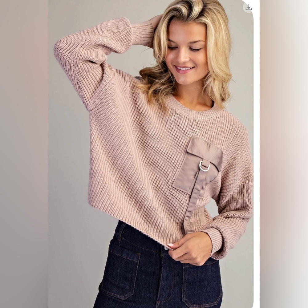 New nwt rose Eesome pocket sweater so pretty sz S M L - Picture 2 of 3